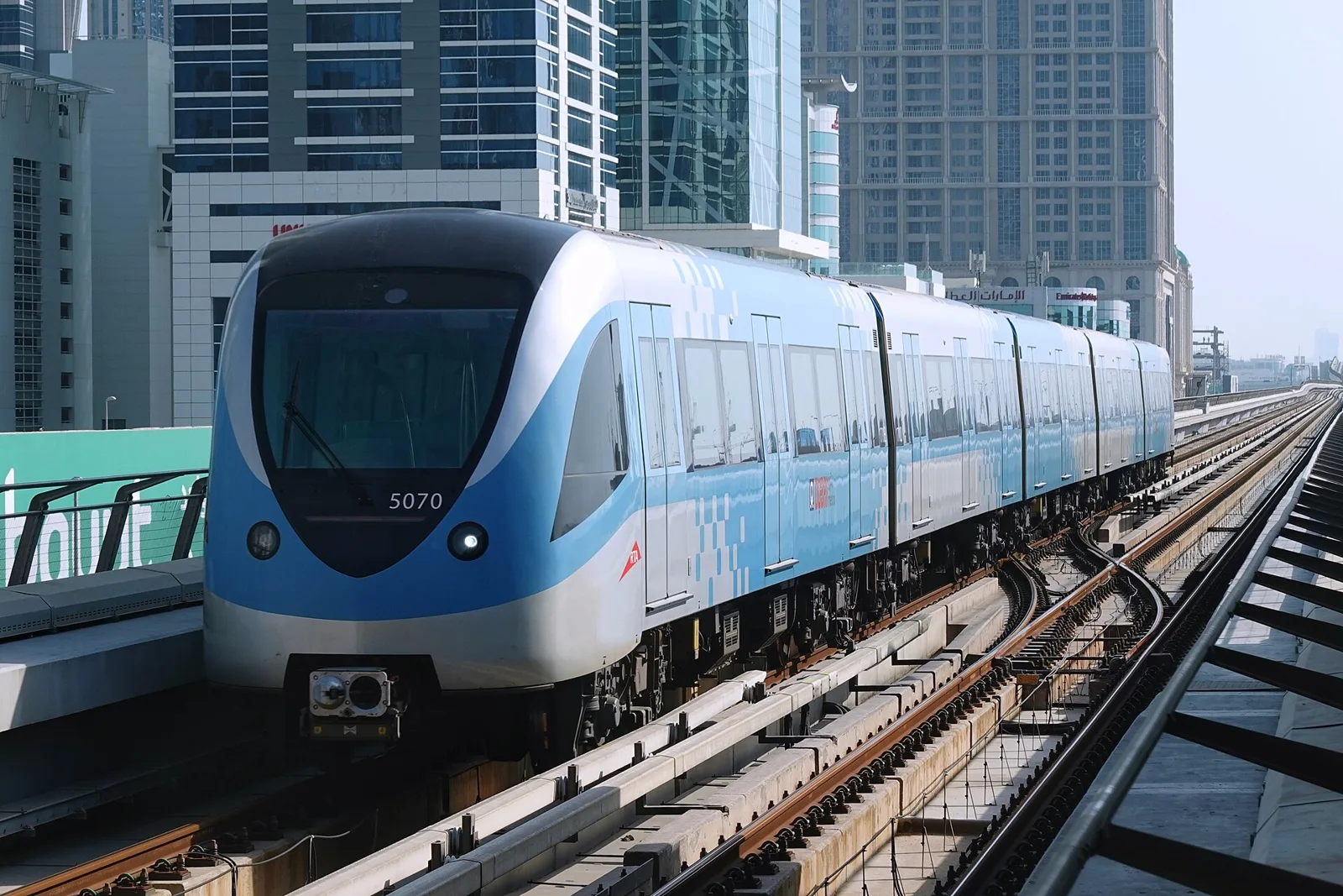 A Dubai Metro Red Line train arriving at Business Bay station
